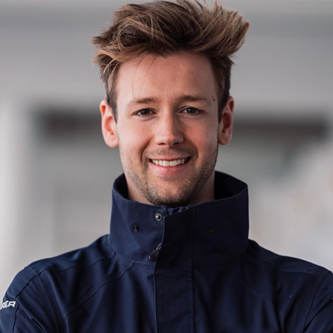 Dennis Marschall PHOTO